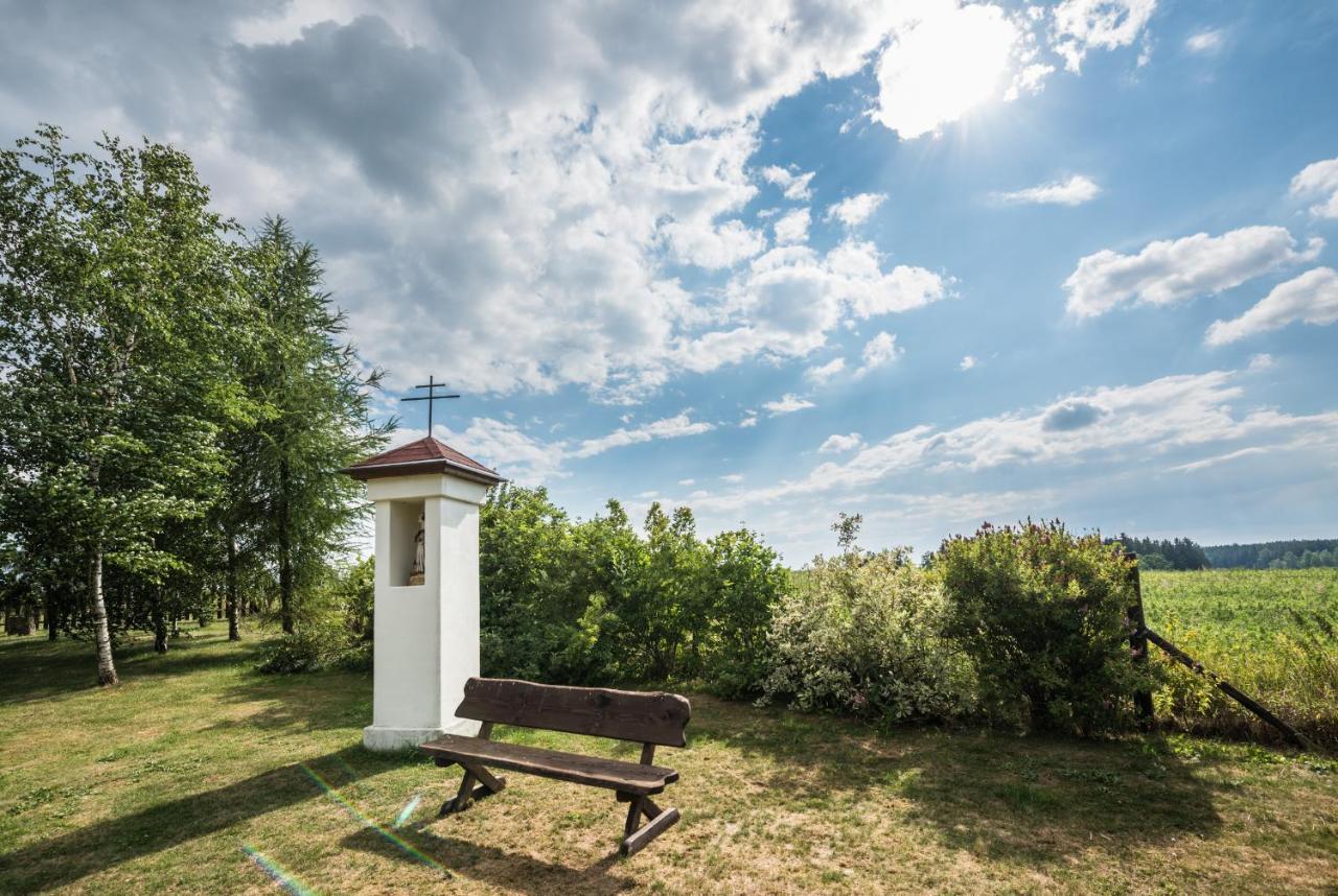 Penzion U Lisky Jarosov nad Nezarkou Екстериор снимка